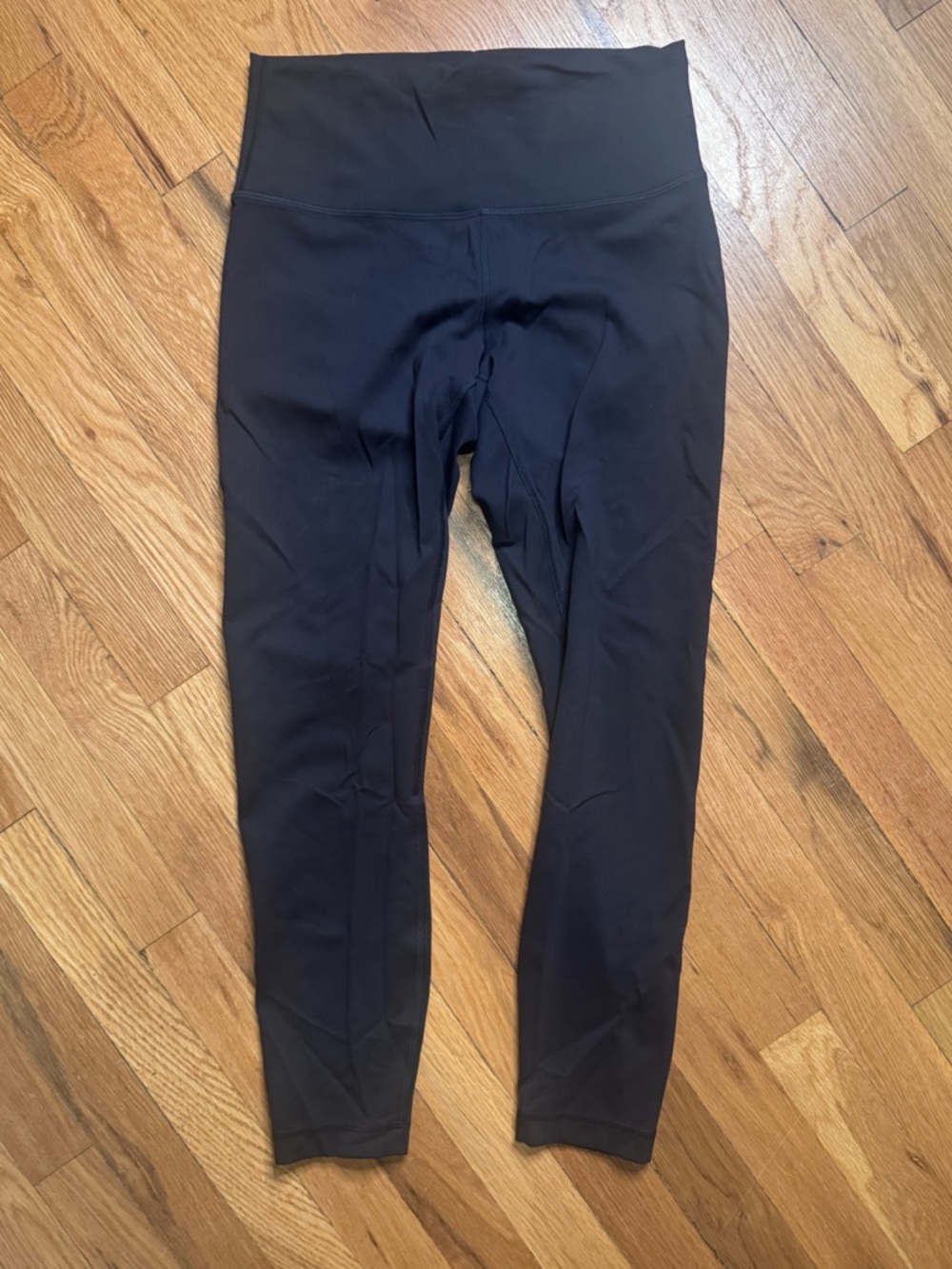 Lululemon Wunder Train Blk Leggings sz 8 25” inseam